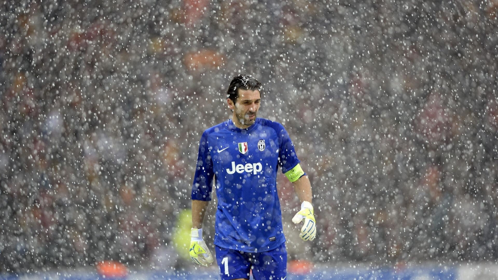 “赛季“白热化”!多场激烈对决争夺最佳战绩”,白热化的秋季赛